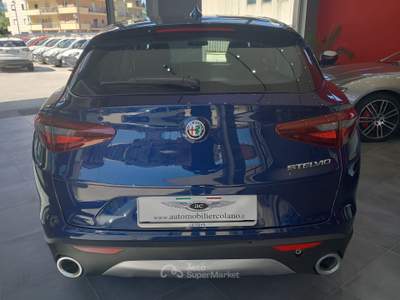 Alfa Romeo Stelvio AT8 RWD Business Blu/Azzurro usata Isernia