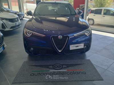 Alfa Romeo Stelvio AT8 RWD Business Blu/Azzurro usata Isernia