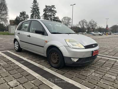 Ford Fiesta 5p 1.2 16v 75CV Grigio usata Ferrara