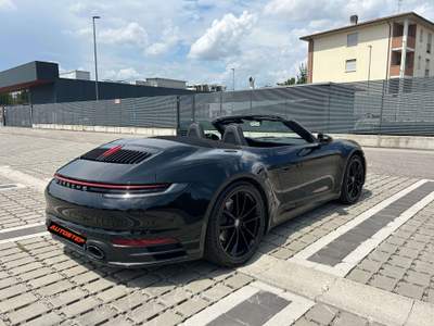 Porsche 911 Carrera Cabrio 3.0 Nero usata Ferrara