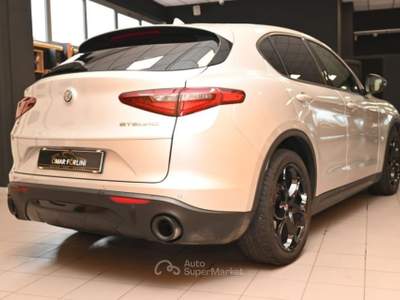 Alfa Romeo Stelvio 2.2 TURBO 190CV AT8 Q4 EXECUTIVE NAVI LED 20"FULL! Argento usata Brescia
