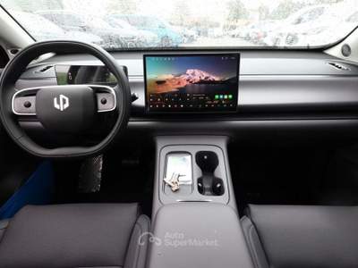 Leapmotor C10 REEV 158kW phev Design Nero usata Melegnano