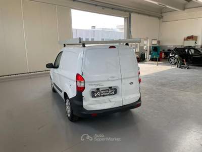 Ford Transit Courier 1.5 TDCI 76CV CAMBIO MANUALE Bianco usata Megliadino San Vitale