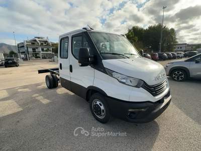 Iveco Daily IVECO DAILY35C14 2.3 136CV 3750 7P RIBALTABILE DAILY35C14 2.3 136cv 3750 7P Ribaltabile Bianco usata Roma