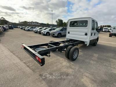 Iveco Daily IVECO DAILY35C14 2.3 136CV 3750 7P RIBALTABILE DAILY35C14 2.3 136cv 3750 7P Ribaltabile Bianco usata Roma