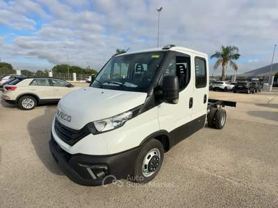 Iveco Daily IVECO DAILY35C14 2.3 136CV 3750 7P RIBALTABILE DAILY35C14 2.3 136cv 3750 7P Ribaltabile Bianco usata Roma