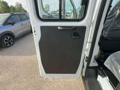 Iveco Daily IVECO DAILY35C14 2.3 136CV 3750 7P RIBALTABILE DAILY35C14 2.3 136cv 3750 7P Ribaltabile Bianco usata Roma
