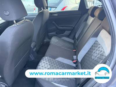 Volkswagen Taigo 1.0 tsi R-Line 115cv KM CERTIFICATI NO VINCOLI Grigio usata Roma