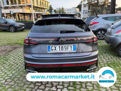 Volkswagen Taigo 1.0 tsi R-Line 115cv KM CERTIFICATI NO VINCOLI Grigio usata Roma