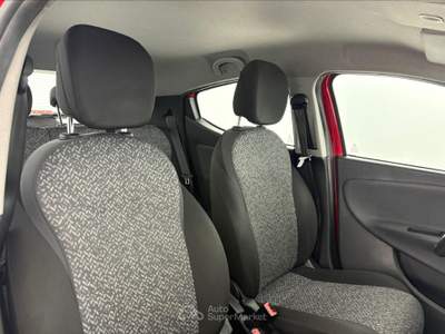 Lancia Ypsilon Ypsilon 1.2 silver gpl 69cv Rosso usata Settimo Torinese