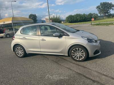 Peugeot 208 Accettiamo permute usata Castellamonte