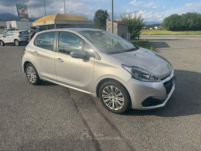 Peugeot 208 Accettiamo permute usata Castellamonte