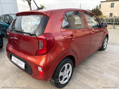 Kia Picanto Picanto 1.0 12V 5p. AMT Urban CAMBIO AUTOMATICO Rosso usata Somma Vesuviana