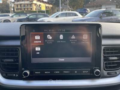 Kia Stonic 1.0 T-GDi 100 CV MHEV MT Urban Nero usata Arsago Seprio