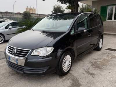 Volkswagen Touran TOURAN BENZINA Nero usata Giugliano in Campania