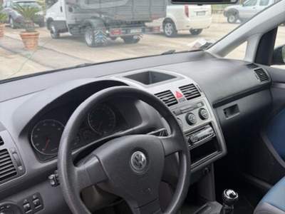Volkswagen Touran TOURAN BENZINA Nero usata Giugliano in Campania