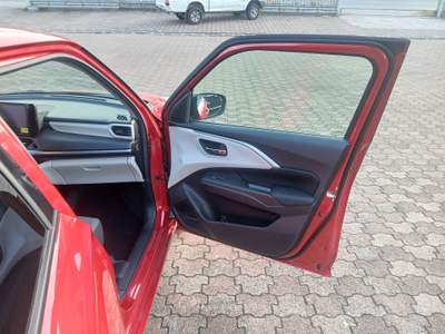 Suzuki Swift Swift Hybrid 1.2 Waku Rosso usata Suno