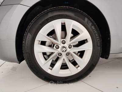 Skoda Octavia Octavia 1.5 TSI ACT Hybrid 115 CV DSG Wagon Selection Grigio usata Massa