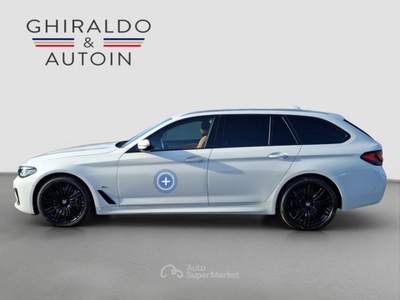 BMW Serie 5 540d 540d 48V xDrive Touring Msport 340CV Pelle LED Bianco usata Padova
