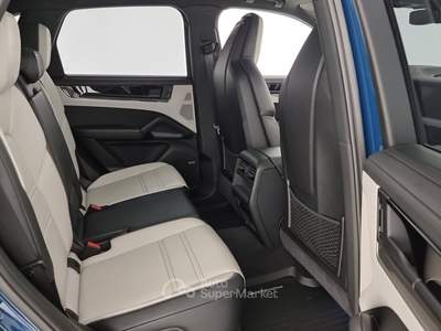 Porsche Cayenne 3.0 V6 E-Hybrid Blu/Azzurro usata Reggio nell'Emilia