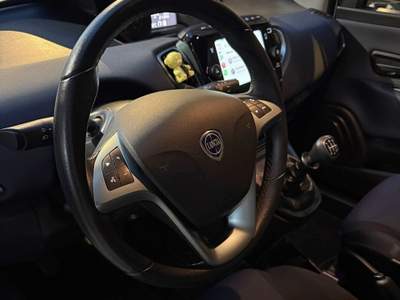 Lancia Ypsilon 1.0 Hybrid 2024 Bianco usata Bari