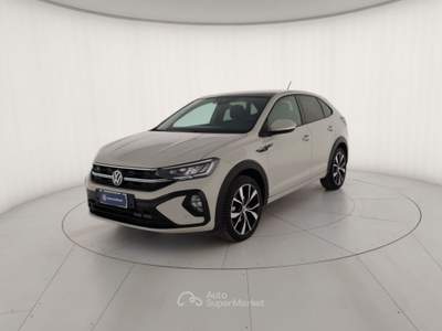 Volkswagen Taigo Taigo 1.5 TSI ACT 150 CV DSG R-Line Bianco usata Massa