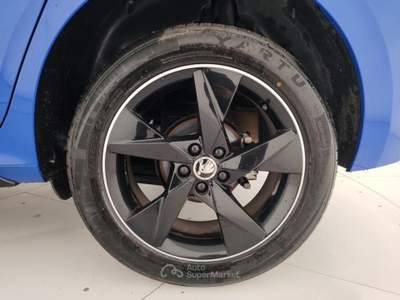 Skoda Kamiq Kamiq 1.0 TSI 110 CV Monte Carlo Blu/Azzurro usata Massa
