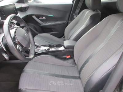 Peugeot 2008 2008 II 2020 1.5 bluehdi Allure s Nero usata Medolla