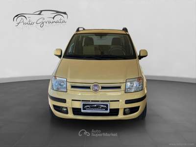 Fiat Panda Panda 1.2 Dynamic Natural Power OUTLET Giallo usata Qualiano