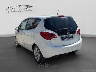Opel Meriva Meriva 1.3 CDTI 95 CV ecoFLEX Cosmo OUTLET Bianco usata Qualiano
