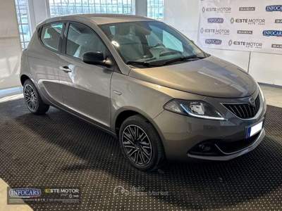 Lancia Ypsilon 1.0 Hybrid 70 CV Gold - PROMO Grigio usata Este
