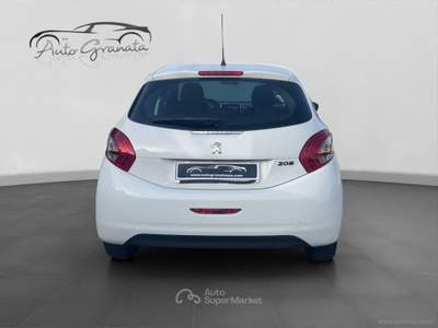 Peugeot 208 208 1.4 HDi 68 CV 5p. Allure OUTLET! Bianco usata Qualiano