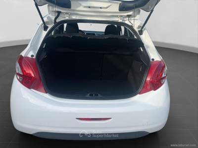 Peugeot 208 208 1.4 HDi 68 CV 5p. Allure OUTLET! Bianco usata Qualiano