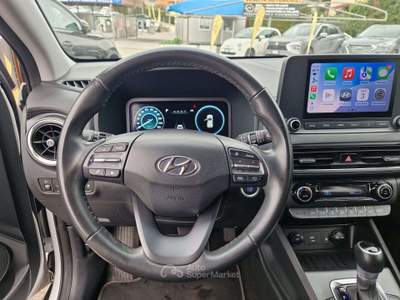 Hyundai Kona Kona I 2021 1.6 gdi hev Xline 2wd 141cv dct Bianco usata Roma