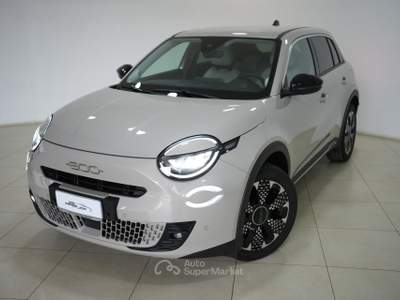 Fiat 600 Hybrid DCT MHEV La Prima Argento usata Pozzuoli
