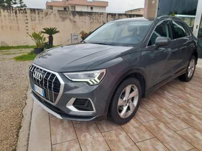 Audi Q3 2.0 TDI 150 CV Business Grigio usata Caprarica di Lecce