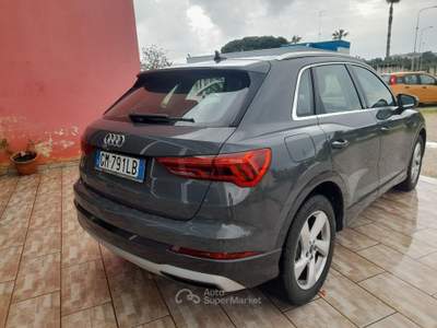 Audi Q3 2.0 TDI 150 CV Business Grigio usata Caprarica di Lecce