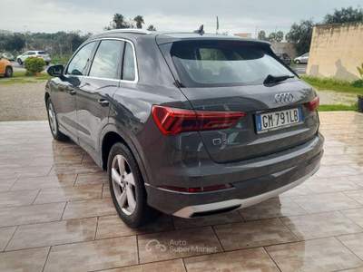 Audi Q3 2.0 TDI 150 CV Business Grigio usata Caprarica di Lecce