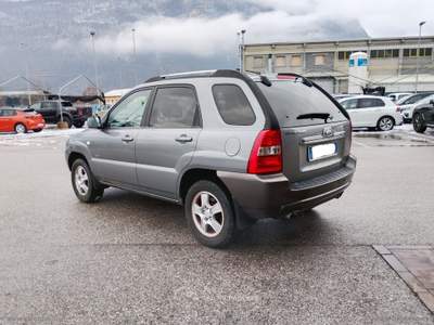 Kia Sportage Sportage 2.0 CRDI VGT 140CV Active Grigio usata Scurelle