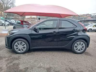 Toyota Aygo X 1.5 Hybrid 115 CV 5 porte Nero usata Varese