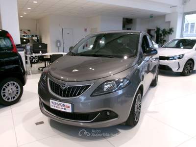 Lancia Ypsilon Ypsilon 1.0 FireFly 5 porte S&S Hybrid Ecochic Gold Grigio usata SAN DONA' DI PIAVE