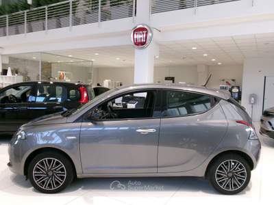 Lancia Ypsilon Ypsilon 1.0 FireFly 5 porte S&S Hybrid Ecochic Gold Grigio usata SAN DONA' DI PIAVE