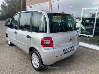 Fiat Multipla 1.6 16V Natural Power Emotion Argento usata Scandiano