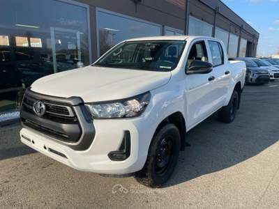 Toyota Hilux 2.8 D-4D 4WD 4 porte Double Cab Comfort Bianco usata Scandiano