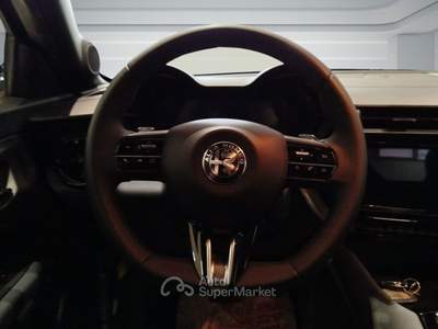 Alfa Romeo Junior 1.2 145 CV Hybrid eDCT6 Blu/Azzurro usata BOLOGNA