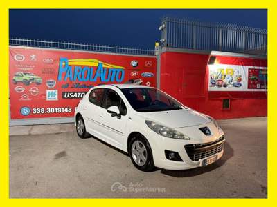 Peugeot 207 1.4 95cv Active - 2011 Bianco usata Giugliano in Campania