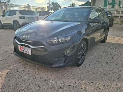Kia Cee'd Kia Ceed 1.6 CRDi 136 CV MHEV DCT SW Grigio usata SAN GIUSEPPE VESUVIANO