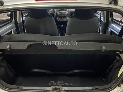 Toyota Aygo Aygo 5p 1.0 Now FL per neopatentati Argento usata Sesto San Giovanni