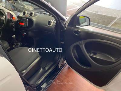 Smart ForFour Forfour 1.0 Passion 71cv my18 PER NEOPATENTATI Bianco usata Sesto San Giovanni
