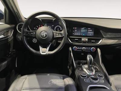 Alfa Romeo Giulia 2.2d 160CV Autom. Executive Blu/Azzurro usata Ravenna